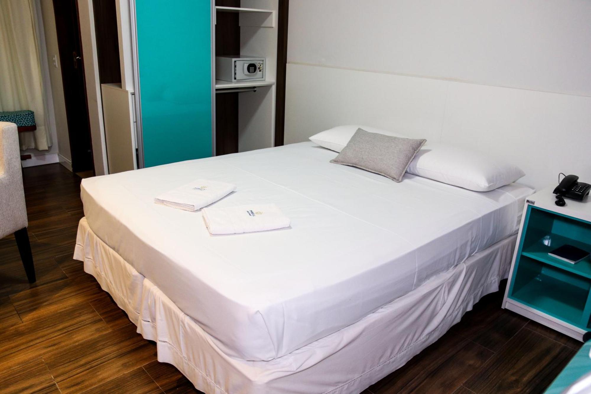 Deluxe Suite,1284140878:JPEG